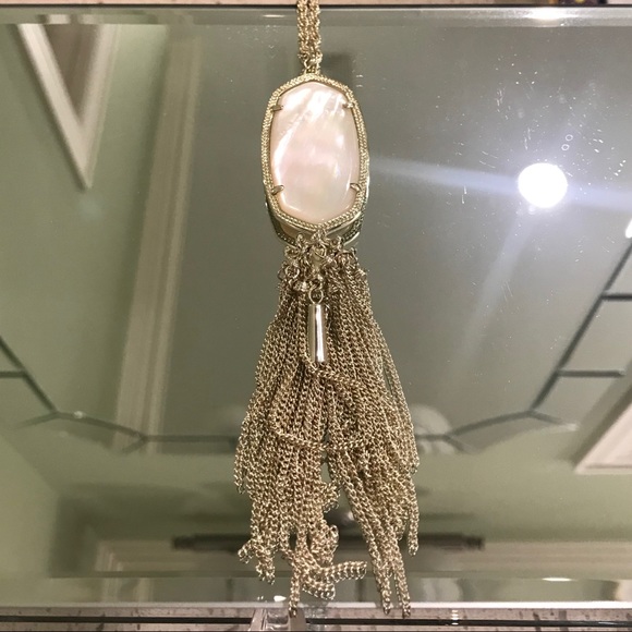 Kendra Scott Rayne - Mother of Pearl & Gold - Picture 2 of 3